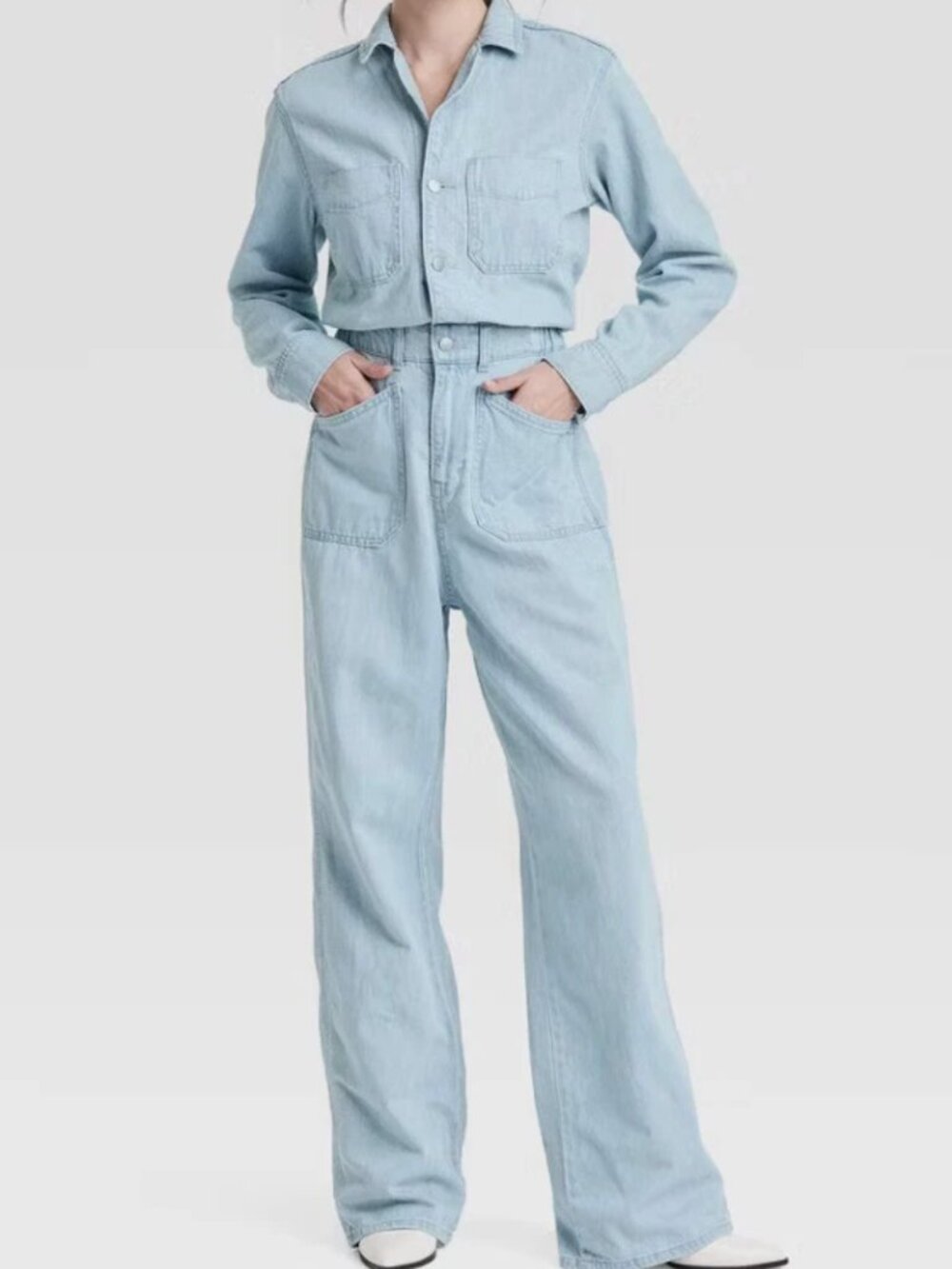 Universal Thread Women's Long Sleeve Utility Baggy Denim Jumpsuit light blue